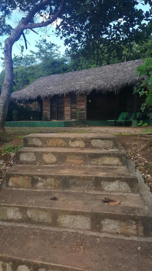 Anjiamarango Beach Resort Befotaka Bay ภายนอก รูปภาพ